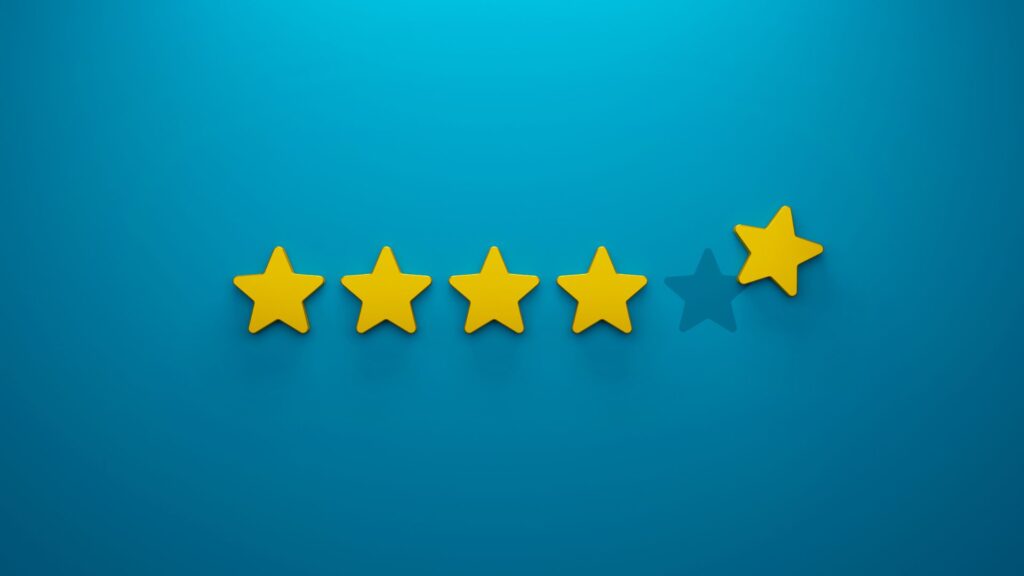 Descubra como as avaliações no Google moldam a jornada do cliente e impulsionam seu sucesso no marketing B2B e B2C.