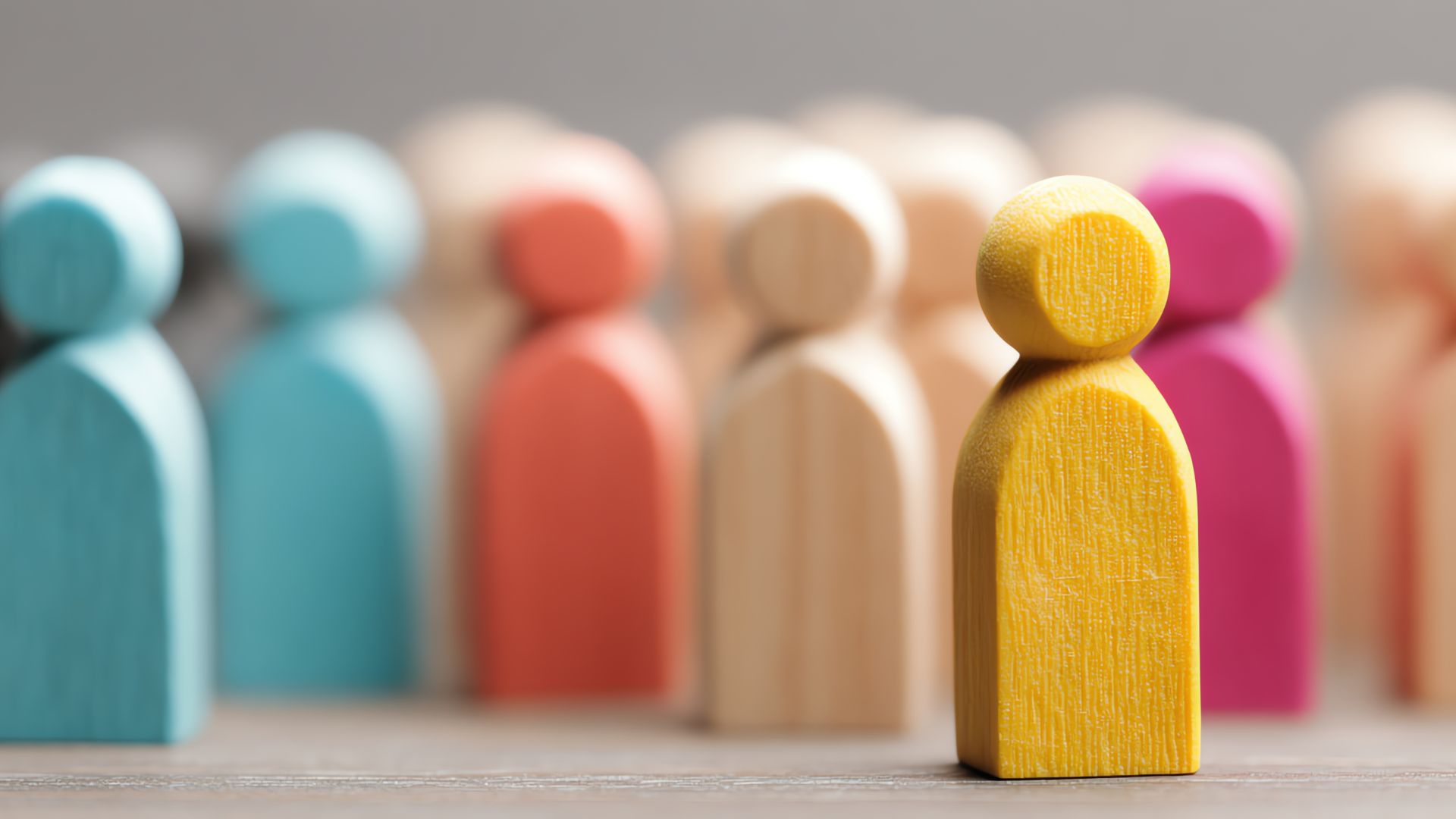 Descubra como as avaliações influenciam a escolha de fornecedores e aprenda a usar esse feedback a seu favor no mercado competitivo.