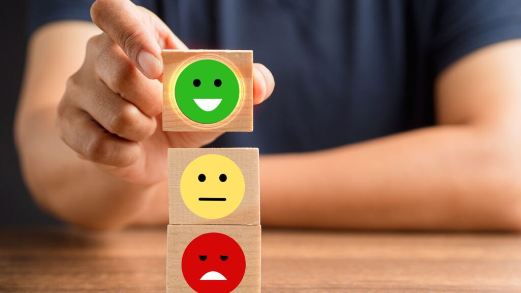 Descubra como as avaliações online moldam a percepção do consumidor e impulsionam negócios